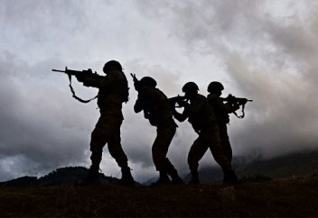 Разные: Турция начинает новую операцию против курдских боевиков в Сирии