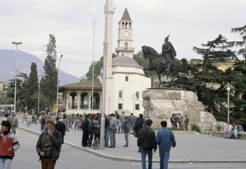 Албанияда президент болғысы келетін адам жоқ