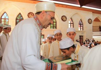 40 жыл ішіндe 120 мыңнан аса хафыз дайындаған