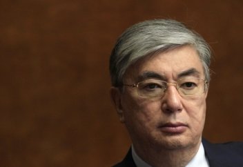 Второй президент Казахстана. Чего эксперты ждут от преемника Назарбаева