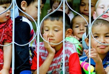 Бүгін балаларды халықаралық қорғау күні! Әлемде 1 млрд-тан аса бала қауіп астында өмір сүріп жатыр