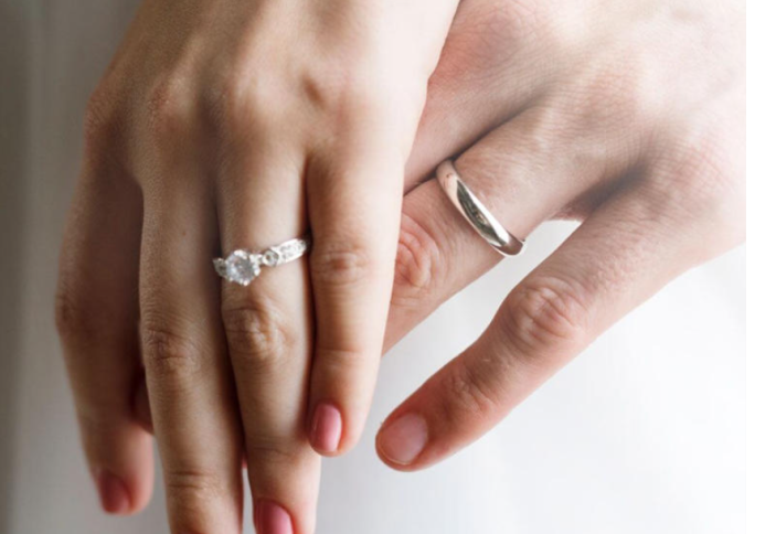 “Қыз-жігіт кездесуі” жоғалып бара жатқандықтан оның орнын танысу агенттіктері алмастырып жатыр