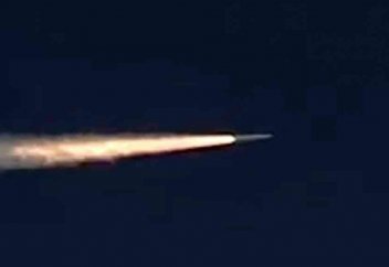 Рекордтық қашықтықтағы зымыран құпия сынақтан өтті (видео)