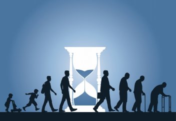 Қытай ғалымдары адам ғұмырын 150 жасқа дейін ұзартатын дәрі әзірлеп жатыр