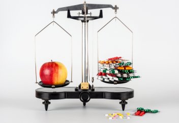 Ученые доказали, что витамины в добавках не работают