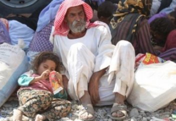 Езиттердің балалары шөл қысқаннан қан ішуде