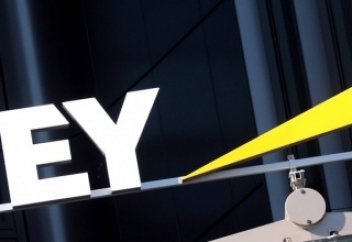 Наши в Big4. "Ernst &amp; Young" - для сильных духом.