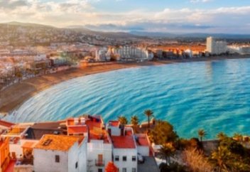 Жизнь и переезд в Испанию