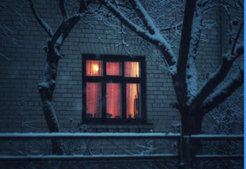 Жители островов в Великобритании спасаются от нехватки солнечного света при помощи «световых коробов»