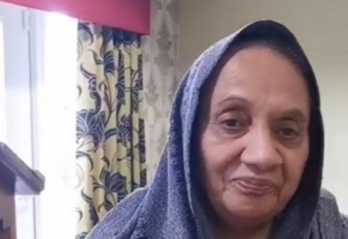 Разные: 72-летняя мусульманка посещает занятия по самообороне