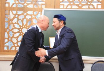 Астана қаласының бас имамы алғыс хат алды