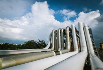 ОАЭ: сокращение добычи нефти может привести к дефициту в 2024 году