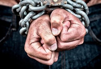 Рабское положение. Торговля людьми в ЦА