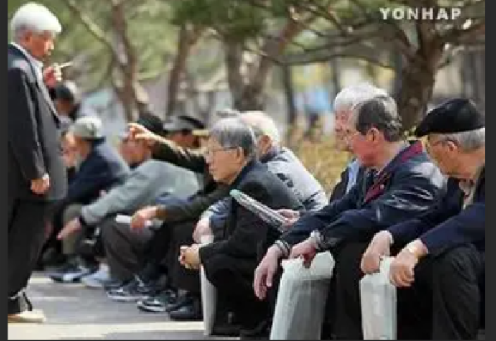 Пожилое население Южной Кореи превышает 10 миллионов, из которых треть занята