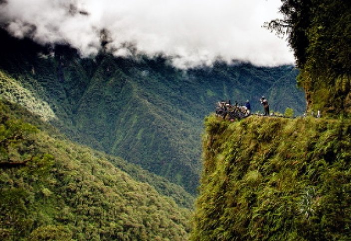 «Өлім жолы» әлемдегі ең қауіпті әрі ең әсем жерлердің бірі