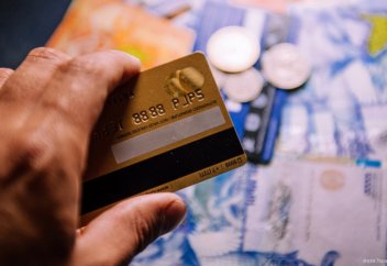 Бизнесменов обяжут открыть отдельные счета для денежных переводов