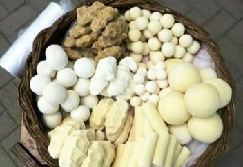 Почему курт называют съедобным драгоценным камнем