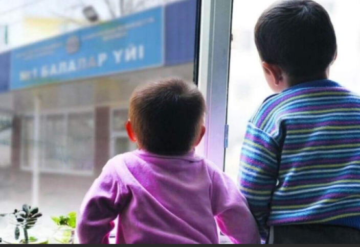 Елімізде жетім балалар саны 2 есе азайды