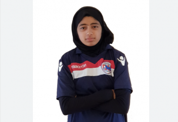 Футболистка в хиджабе выступает за английский клуб и сборную родной страны