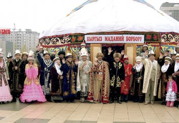 Сколько граждан Кыргызстана работает в Казахстане