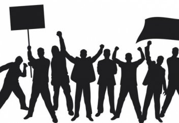 Бәрі де бейбіт шеруден басталған…