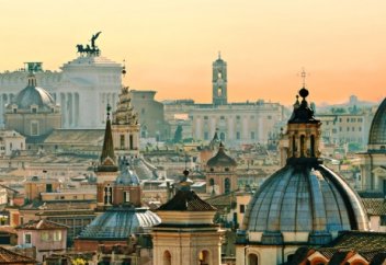 Служители церкви в Италии предложили платить молитвой за парковку