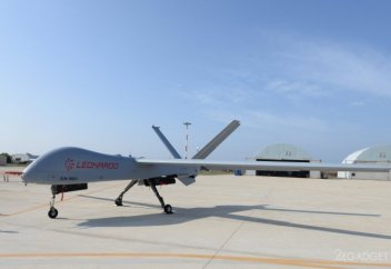 Ұшқышсыз ұшатын әмбебап аппарат сынақтан сәтті өтті (видео)