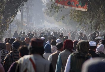 Власти Афганистана из Талибана совершают публичную казнь на спортивном стадионе