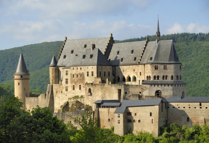 Почему миллиардеры прячут огромные состояния в крошечном Люксембурге