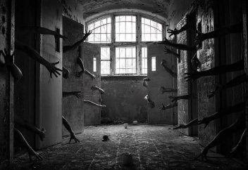 Мерзімінен бұрын шартты түрде босату кімдерге арналған?