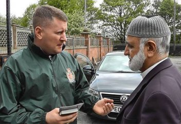 Экстремист мұсылмандарға қыр көрсетті