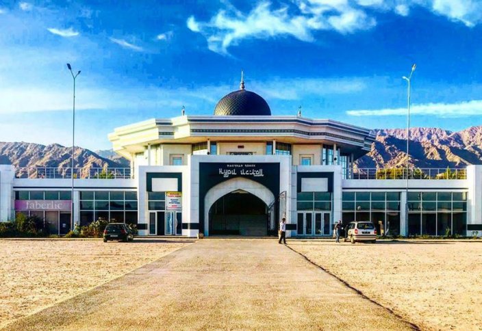 Разное: В Таджикистане из крупной мечети сделали кинотеатр
