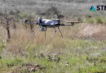 Восстание робота: Боевой дрон впервые без приказа атаковал человека (видео)