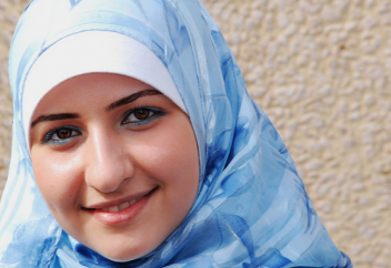 Дочь священника: Ислам спас меня от суицида