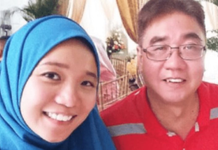 Разное: Китаец растрогал соцсети своей реакцией на принятие ислама дочерью