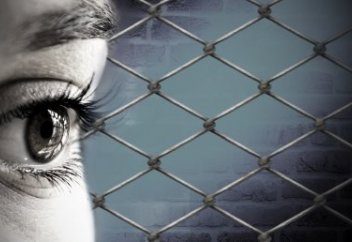 Әлем елдері зорлық жасағандарды қалай жазалайды?