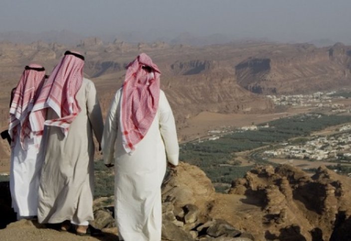 Саудовская Аравия «затягивает пояса»
