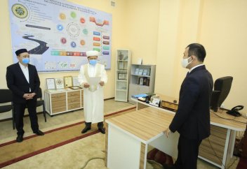 АЙБЕК АТАШЕВ – ҚМДБ «ХАЛАЛ ДАМУ» ЖШС ДИРЕКТОРЫ (ФОТО)