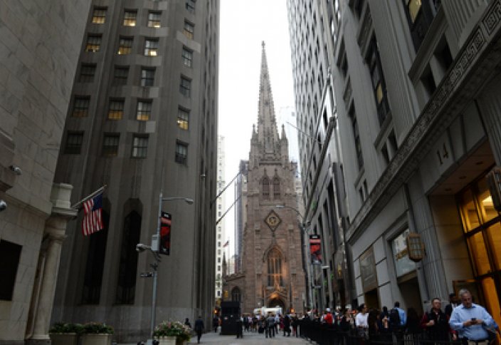 Разное: Католическая церковь Нью-Йорка опубликовала список из 120 священников-педофилов