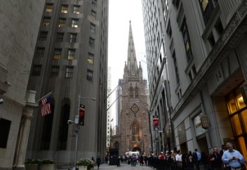 Разное: Католическая церковь Нью-Йорка опубликовала список из 120 священников-педофилов