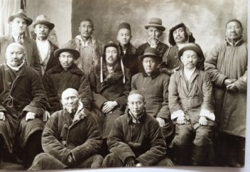 61 ЖЫЛ БҰРЫН АТЫЛҒАН ҚАЗАҚТЫҢ ТҰҢҒЫШ ҚАРЖЫ МИНИСТРІ КІМ ЕДІ?