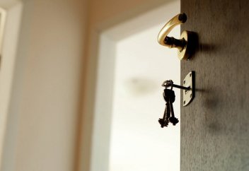 Қазақстанда мемлекет есебінен үй алатындардың тізімі өзгерді. Ажырасқандар үй ала алмайды