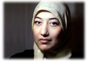 Тунисский политик в хиджабе