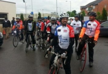 Ағылшын мұсылмандары ислам жайындағы жаңсақ түсінікті қалай түзетеді?