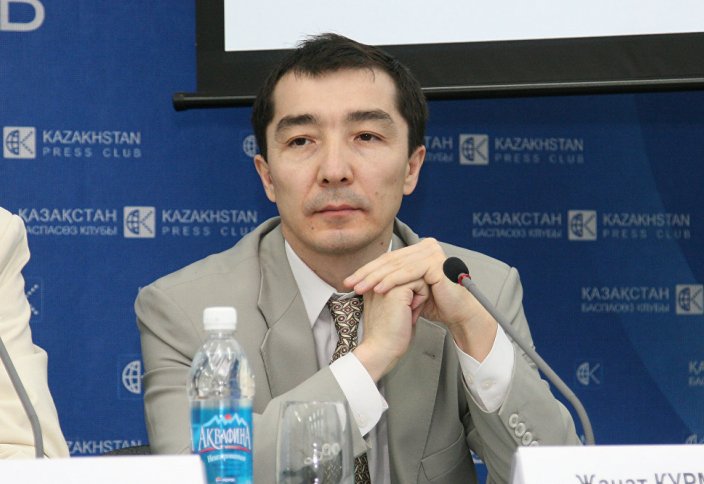 Увеличить сумму выплат по автострахованию в Казахстане