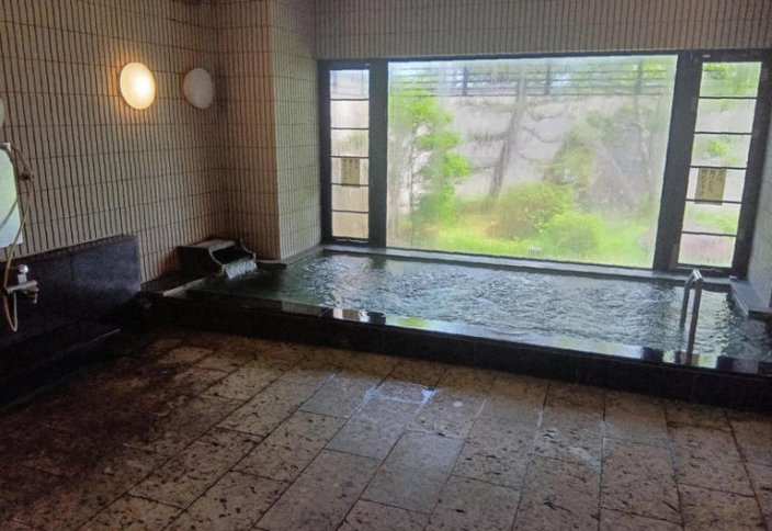 Самый маленький муниципалитет Японии продаёт билеты на пожизненные бани, чтобы повысить узнаваемость имени