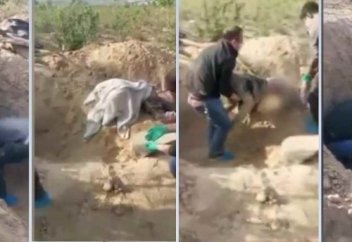 Ер адам туған анасын зиратқа апарып тірідей көміп тастады: Полиция үш күннен соң әйелді құтқарды (видео)