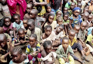 Әлемде күніне 1,9 долларға күн көріп отырған адамдар қанша?