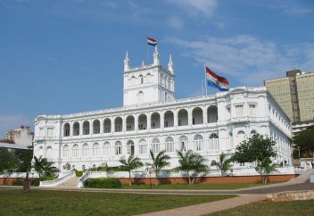 10 жастағы аяғы ауырлап қалған қызға түсік жасатуға тыйым салынды