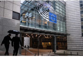 Еуропа әлемде алғашқы болып жасанды зердені шектейтін заң қабылдады